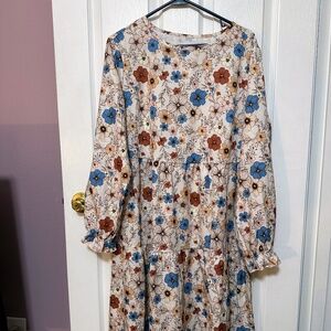 Boutique Size Large Long Sleeve Cream Floral Mini Dress New Without Tags